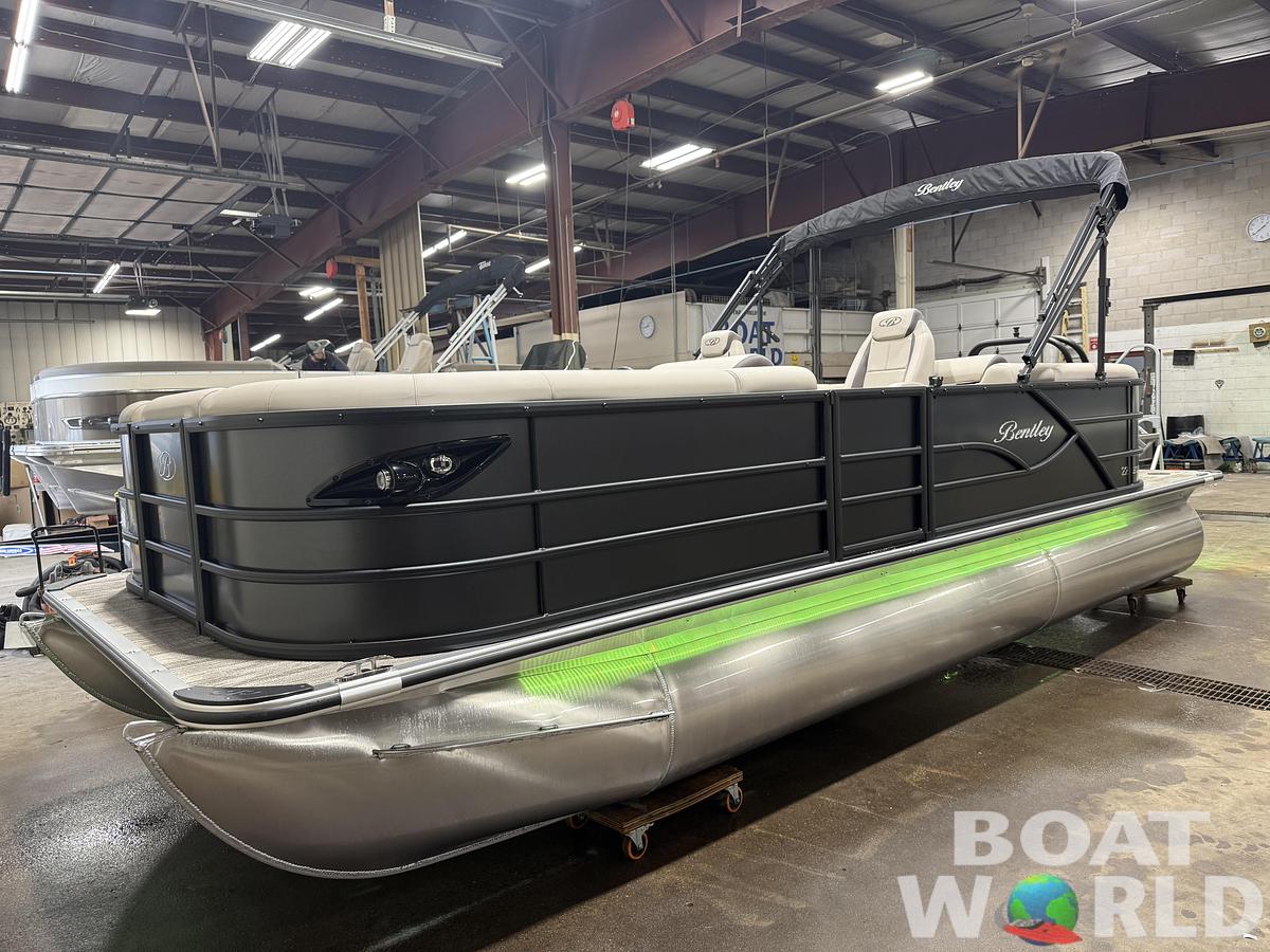 2027 Bentley Legacy 220 Navigator Quad Lounge Pontoon $42995