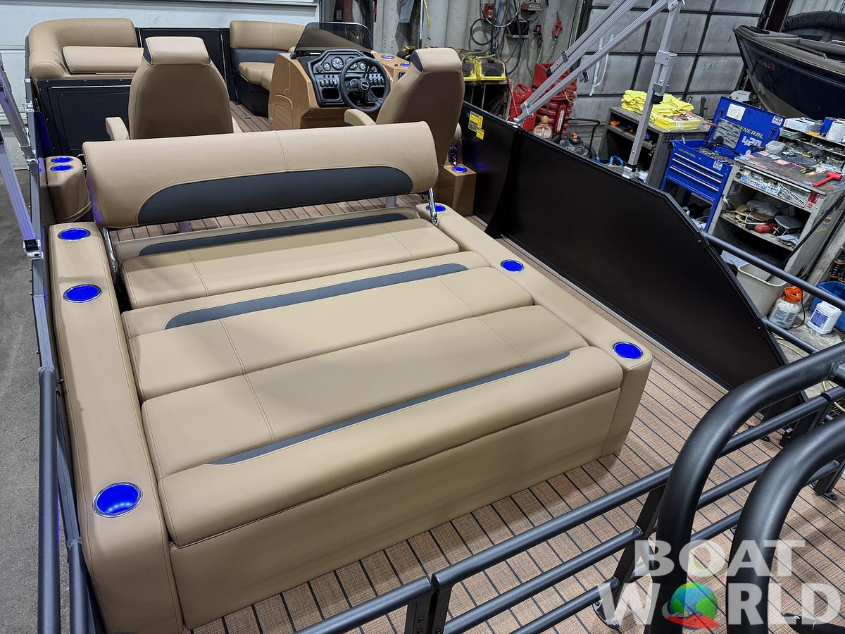 2027 Bentley Legacy 223 Swingback Tritoon $53995
