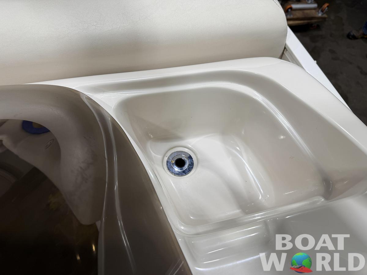 Used 2008 Princecraft Ventura 192 Deck Boat