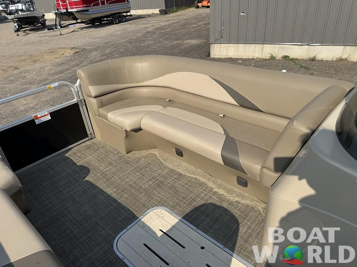 Used 2016 SunCatcher V322 RF Tritoon Pontoon