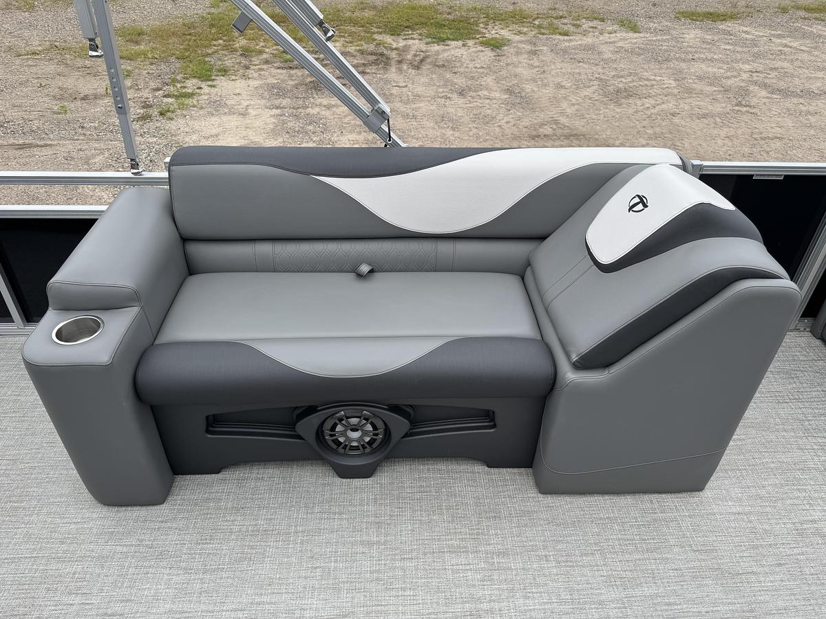 Used 2023 Tahoe Pontoons LTZ 2385 Elite Cruise & Honda 115HP 4-Stroke EFI