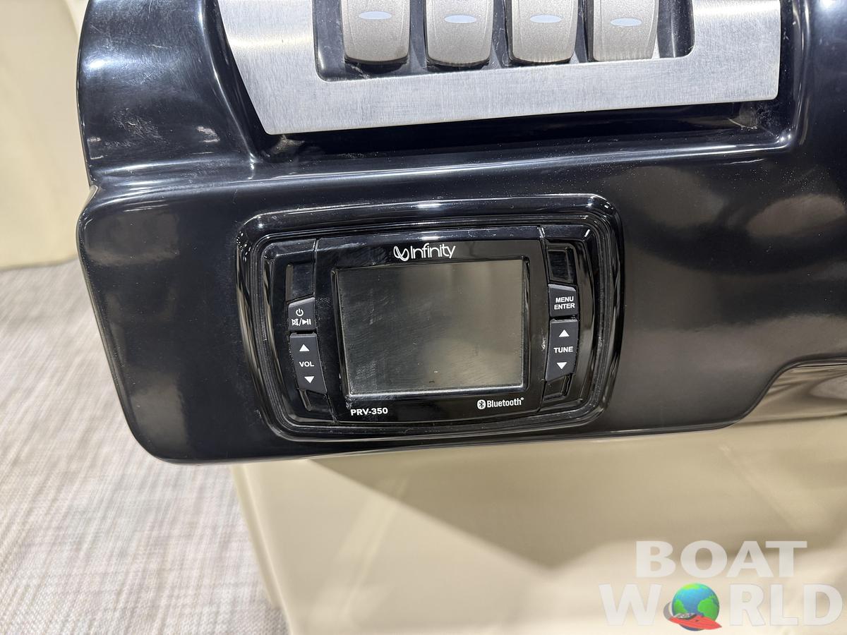 Used 2016 Aqua Patio 20' Cruise Pontoon & 90HP