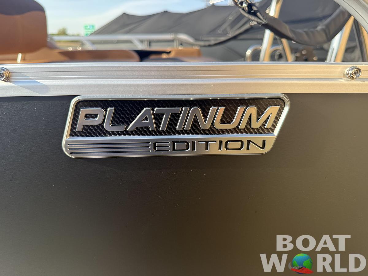 2025 Tahoe Pontoons LTZ 2385 Entertainer