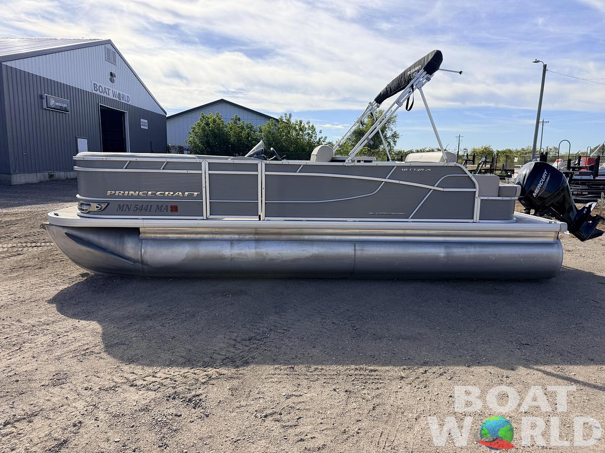 Used 2020 Princecraft Vectra 21 Rear Lounge Dinette Pontoon & 60HP Mercury 4Stroke -$24,995