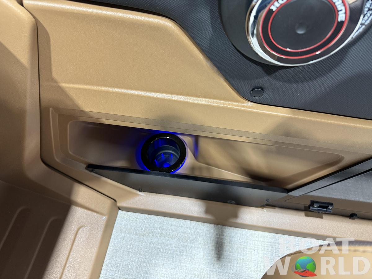 2027 Tahoe LTZ 2385 VRB SE Swingback Pontoon $41995