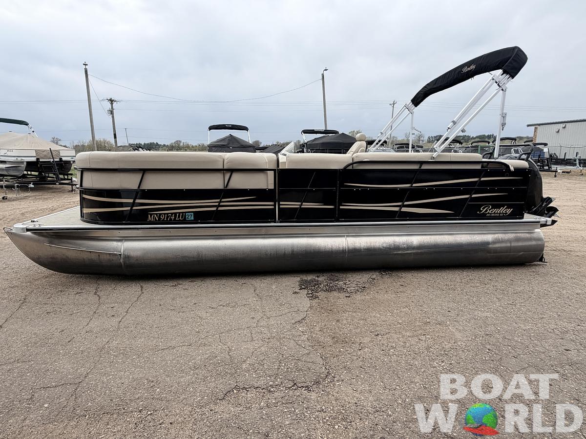 Used 2018 Bentley Encore 240 Cruise SE & 150HP Mercury 4Stroke -$29,995