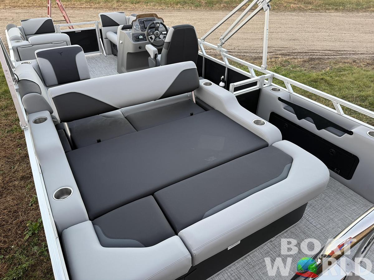 2026 Tahoe Pontoons Sport 2180 Swingback (VRB) 