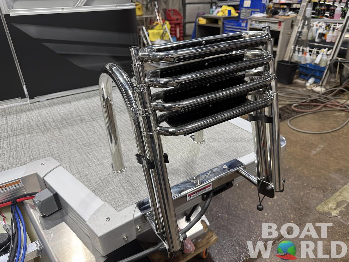 2026 Tahoe Pontoons Sport 2180 Quad Lounge