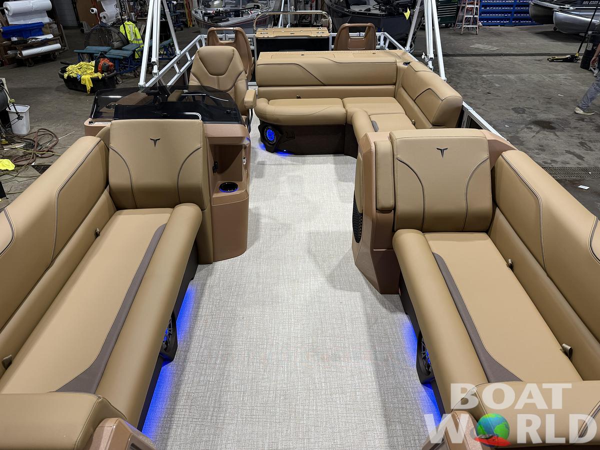 2027 Tahoe Sport 2385 Rear Fish Tritoon $53995