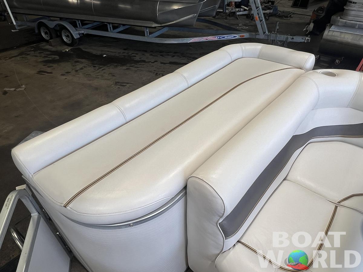 Used 2005 Premier 210 SunSation & 50HP Yamaha 4Stroke -$14,995