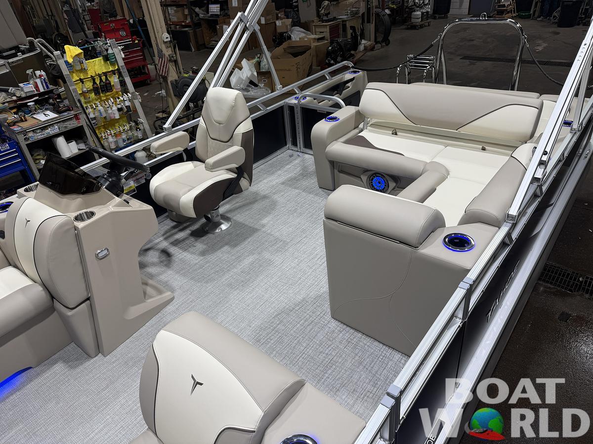 2026 Tahoe Pontoons Sport 2385 Swingback (VRB) Tritoon