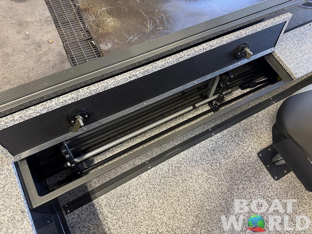 2025 Mirrocraft F167 Side Console & Honda 60HP 4-Stroke EFI