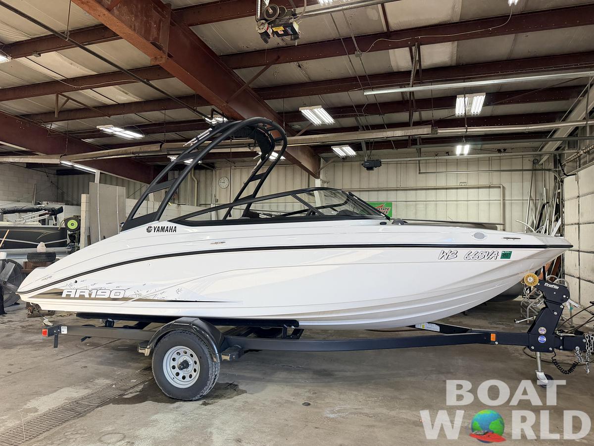 Used 2023 Yamaha AR 190
