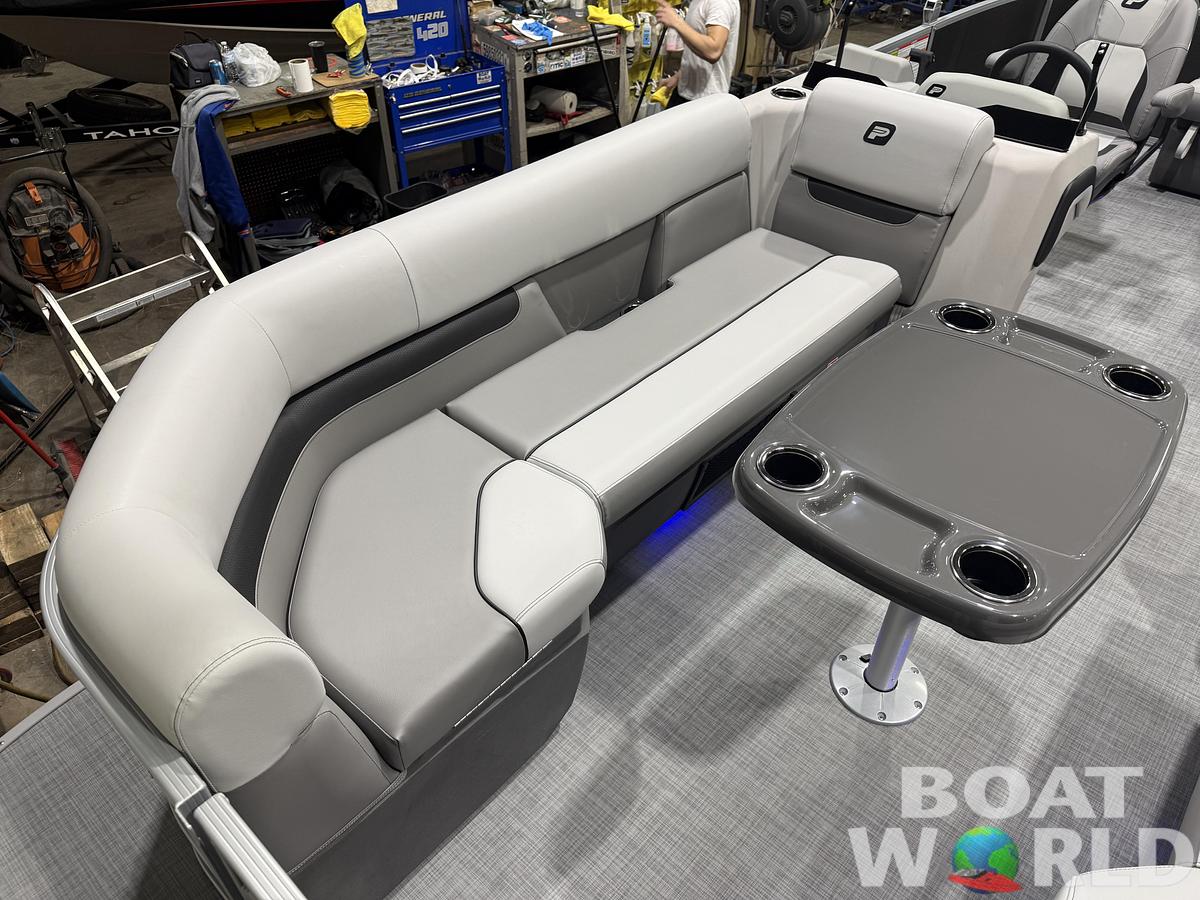 2026 Princecraft Vectra 23 RL SS Swingback Pontoon