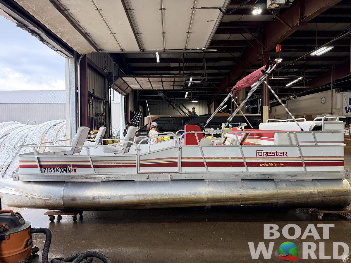 Used 1990 Forester 20 Fish n Cruise -$2,995