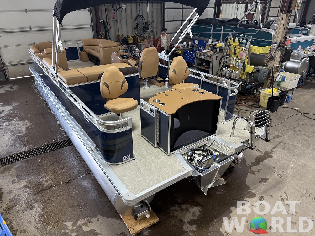 2026 Tahoe Pontoons Sport 2385 Rear Fish & Honda 4-Stroke EFI