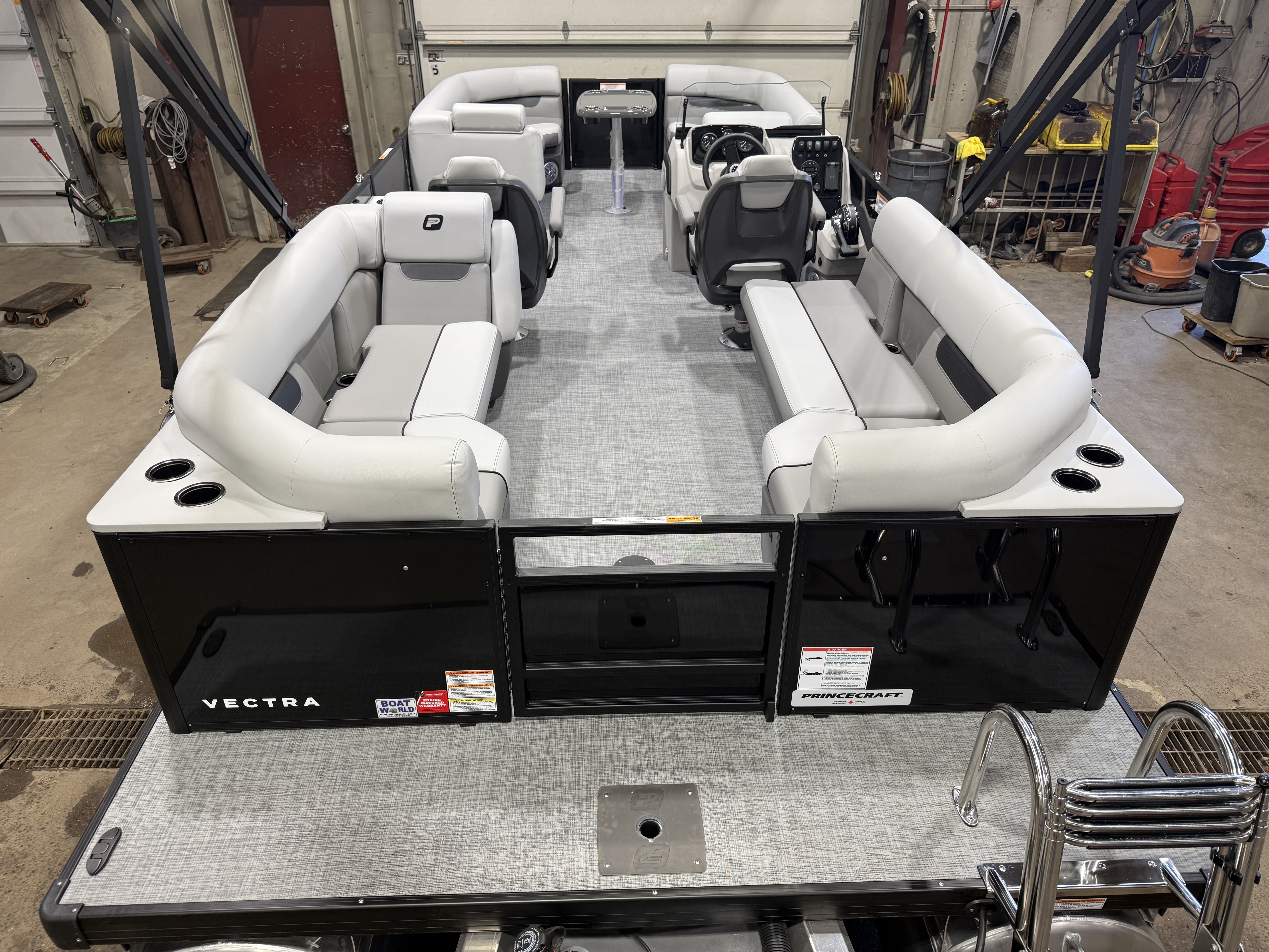 2027 Princecraft Vectra 21 Quad Lounge Pontoon $36995