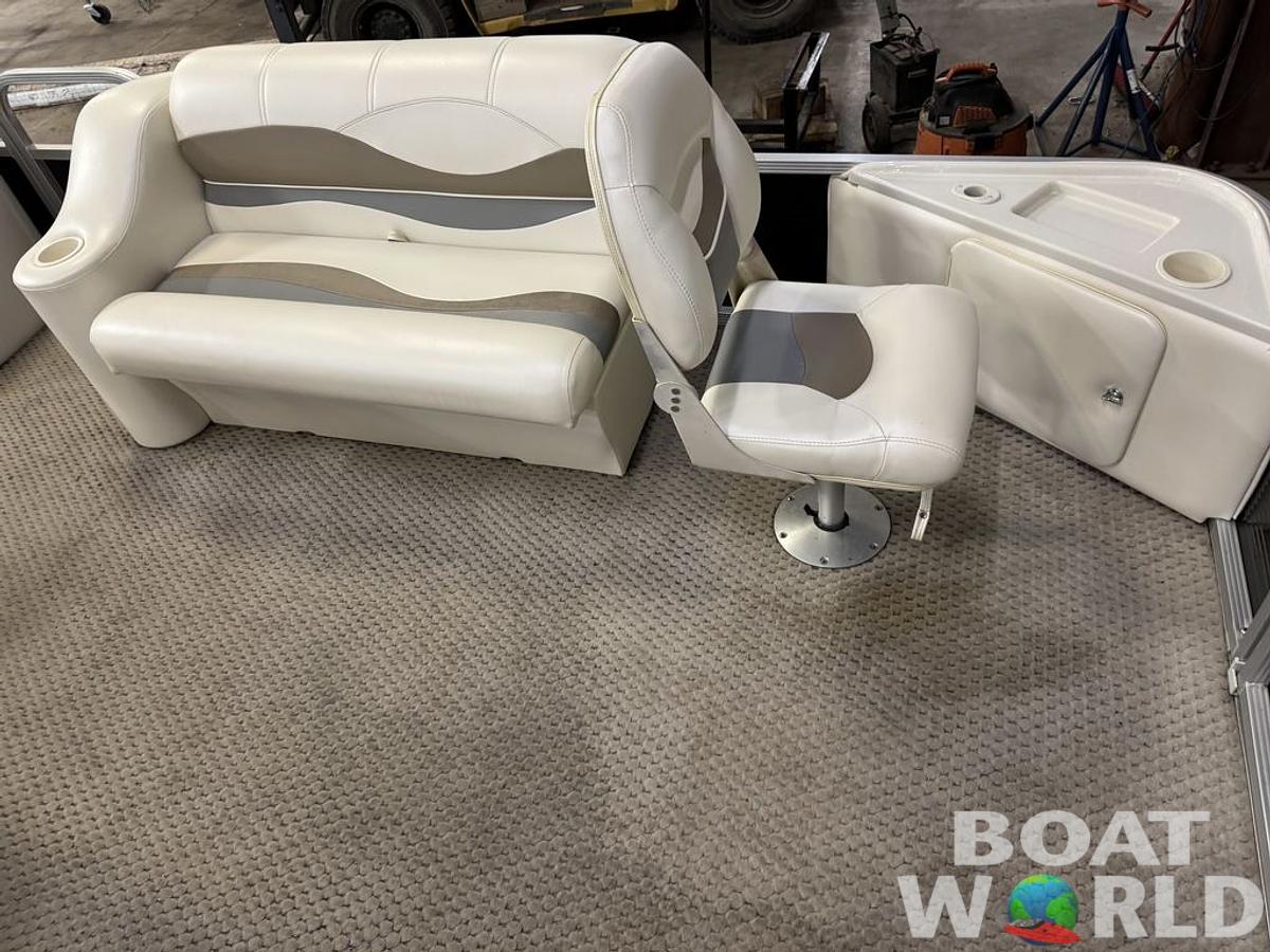 Used 2006 Bennington 2050 GS Pontoon