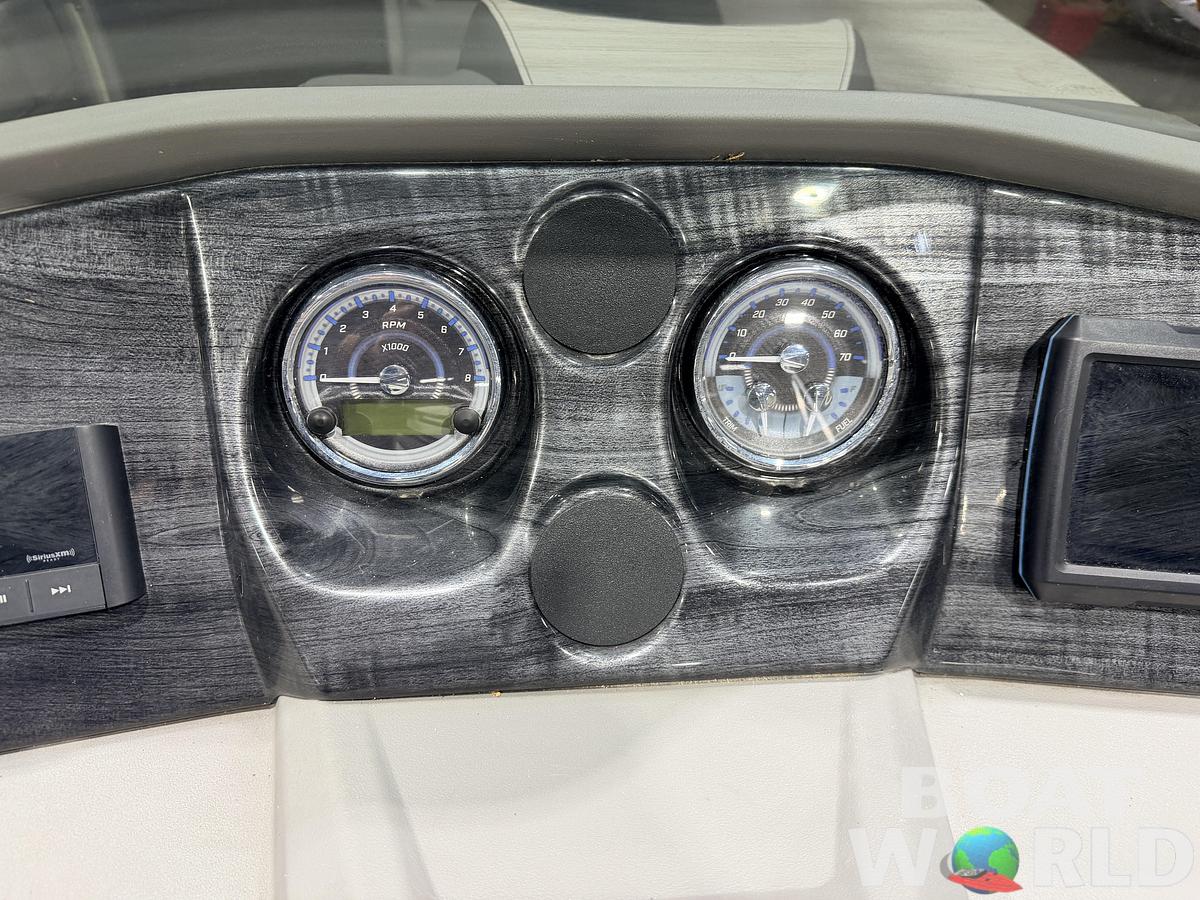 Used 2023 Avalon LSZ 2385 Quad Lounge Pontoon & 115HP Yamaha -$35,995