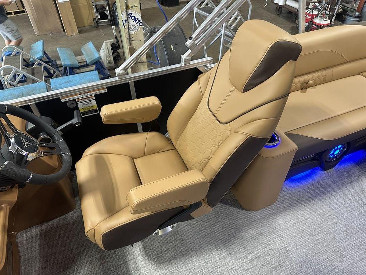 2025 Tahoe Pontoons LTZ 2385 Elite Cruise Windshield Tritoon & Honda 4-Stroke EFI