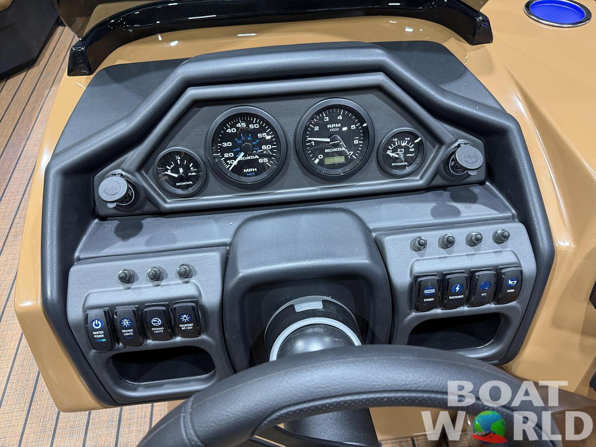 2026 Bentley Legacy 220 QSB Swingback $43995