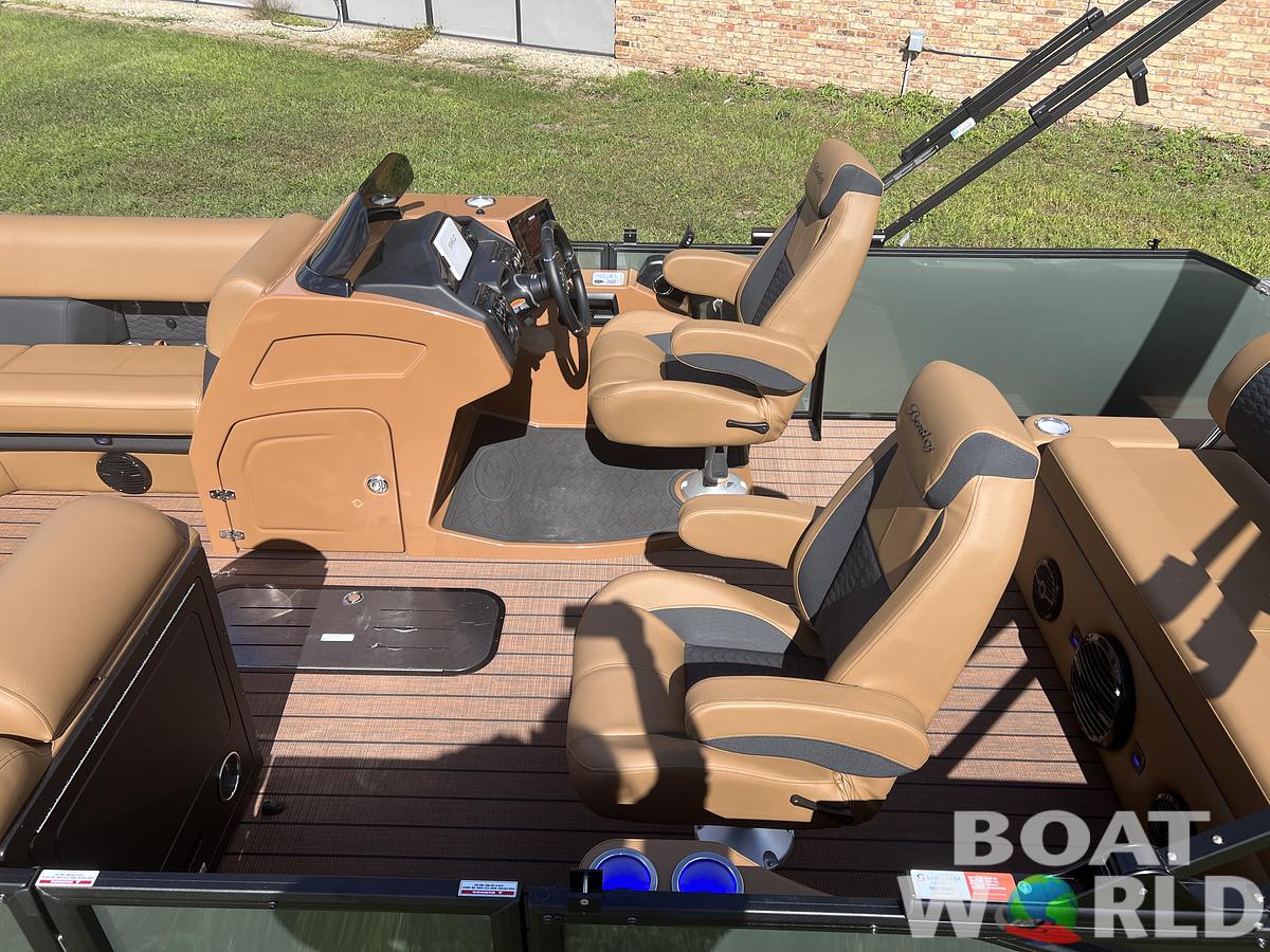 2026 Bentley Pontoons Elite 223 Swingback Tritoon