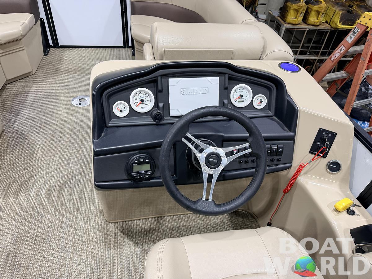 Used 2022 Bentley Pontoons Legacy 200 Navigator Quad Lounge & 100HP Honda 4Stroke -$34,995