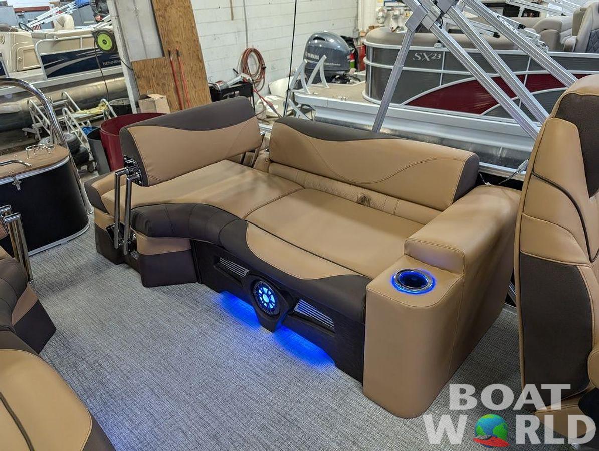 2026 Tahoe LTZ 300HP QLS 2385 Tritoon $69,995