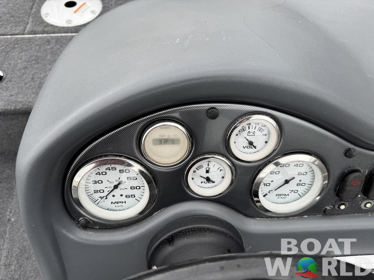 Used 2011 Alumacraft  Classic 165 with 70HP Suzuki Fourstroke EFI