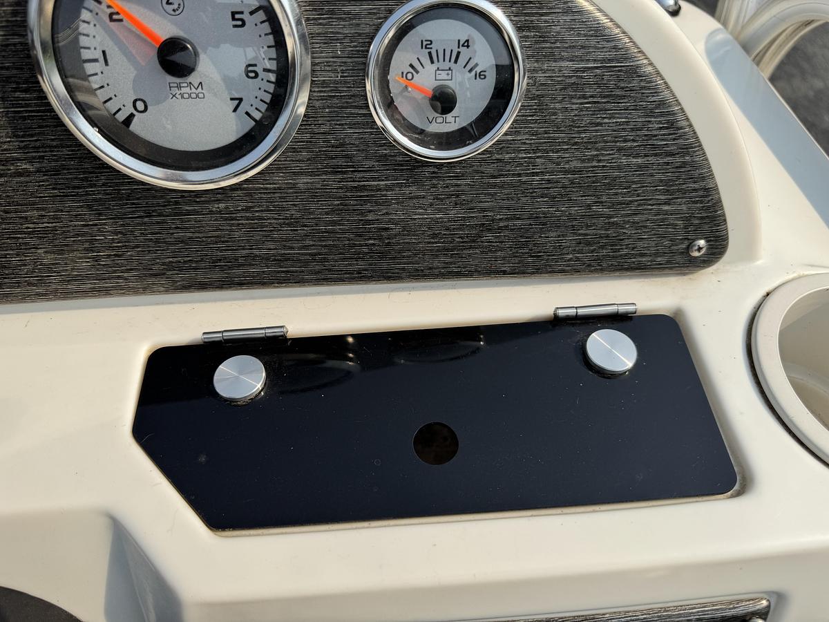 Used 2008 Tahoe Pontoons 24 Bow Fish Pontoon