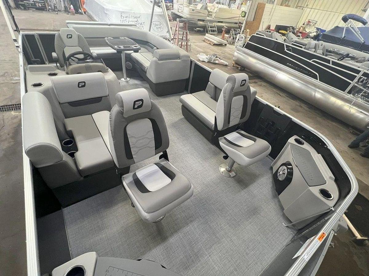 2025 Princecraft 21 Sportfisher 2-S Pontoon & Mercury 4-Stroke EFI