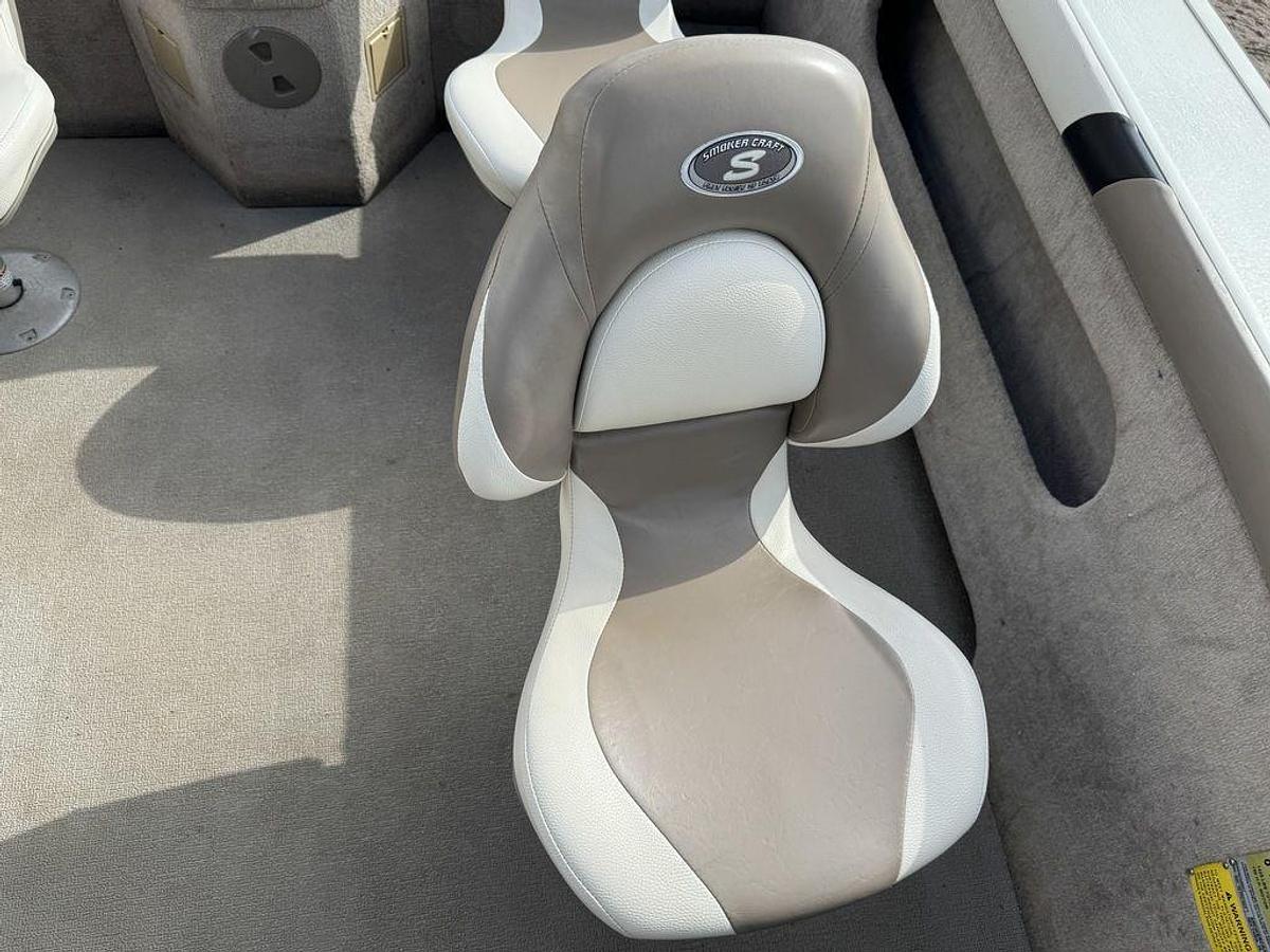 Used 2010 Smoker Craft Pro Mag 182