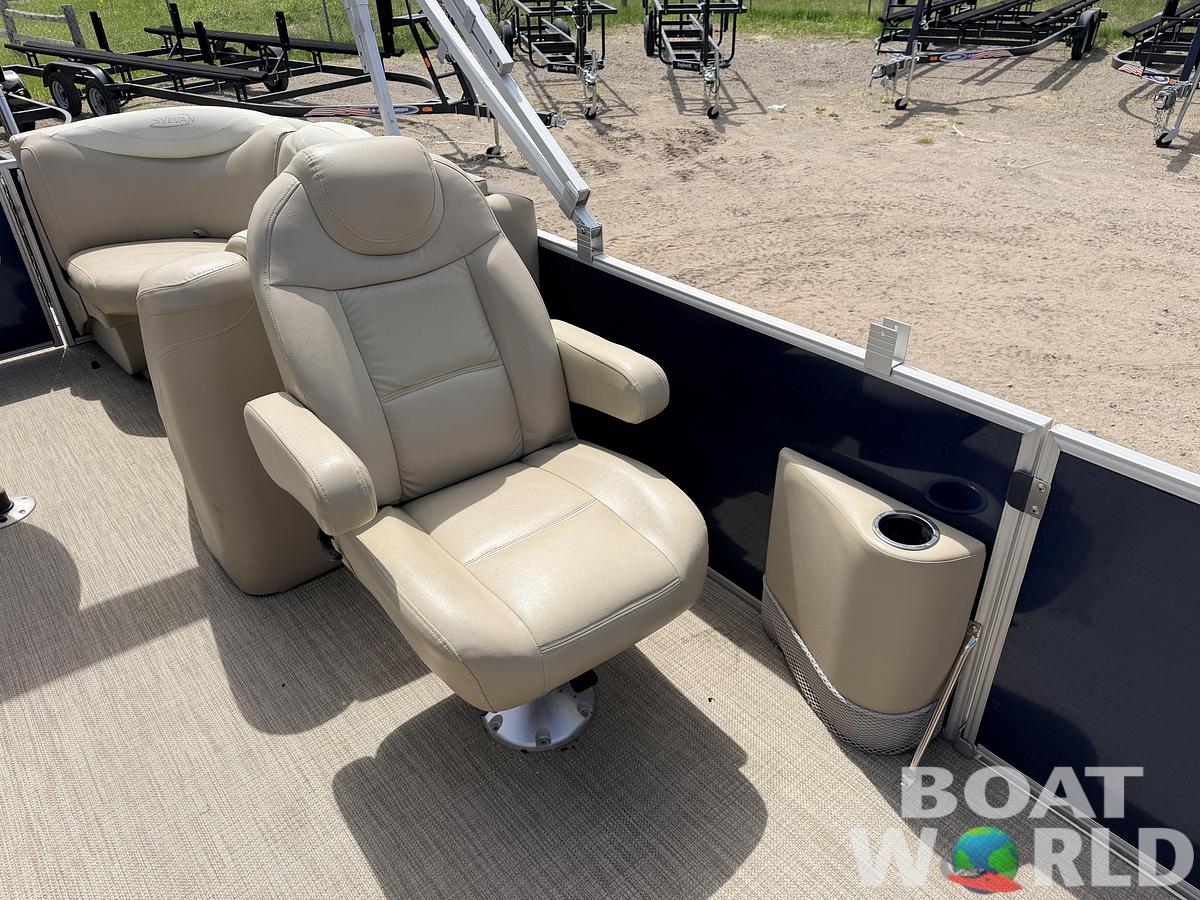 Used 2016 Sylvan Mirage 8524 LE & 150HP Mercury 4Stroke - $29,995