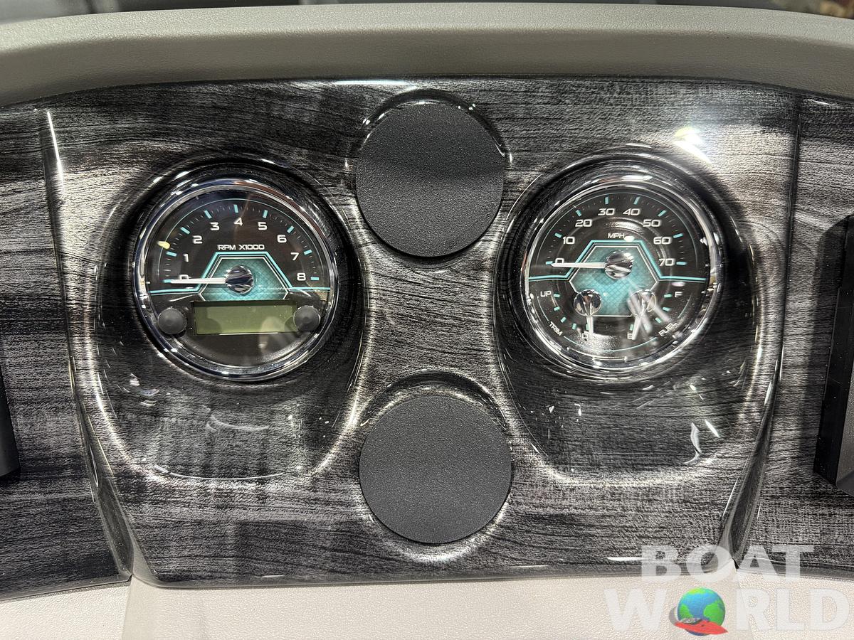 2026 Tahoe Pontoons LTZ 2385 Swingback (VRB) Tritoon 