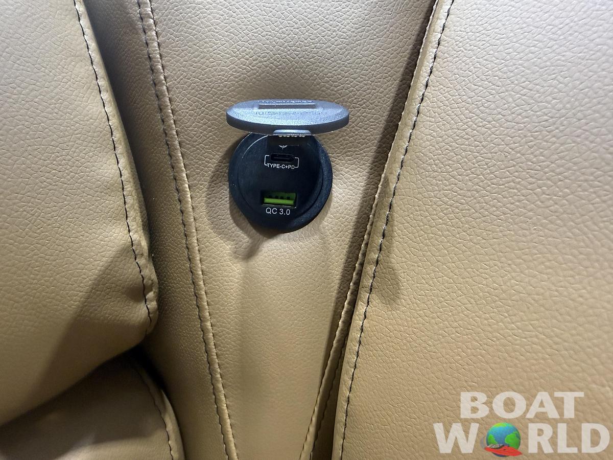 2026 Tahoe Pontoons Sport 2180 Rear Fish