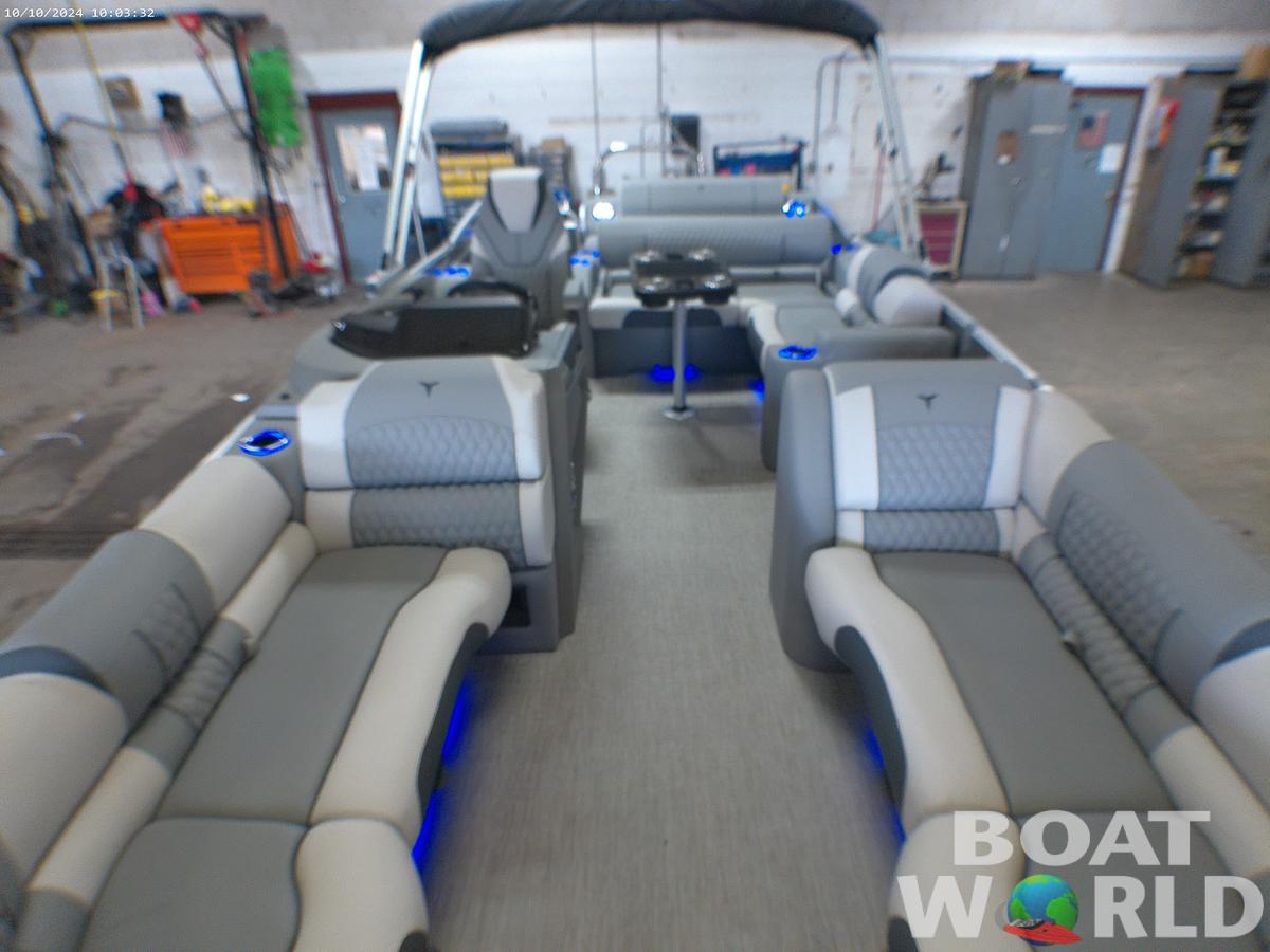 2025 Tahoe Pontoons Cascade 2385 Swingback (VRL) Tritoon & Honda 4-Stroke EFI
