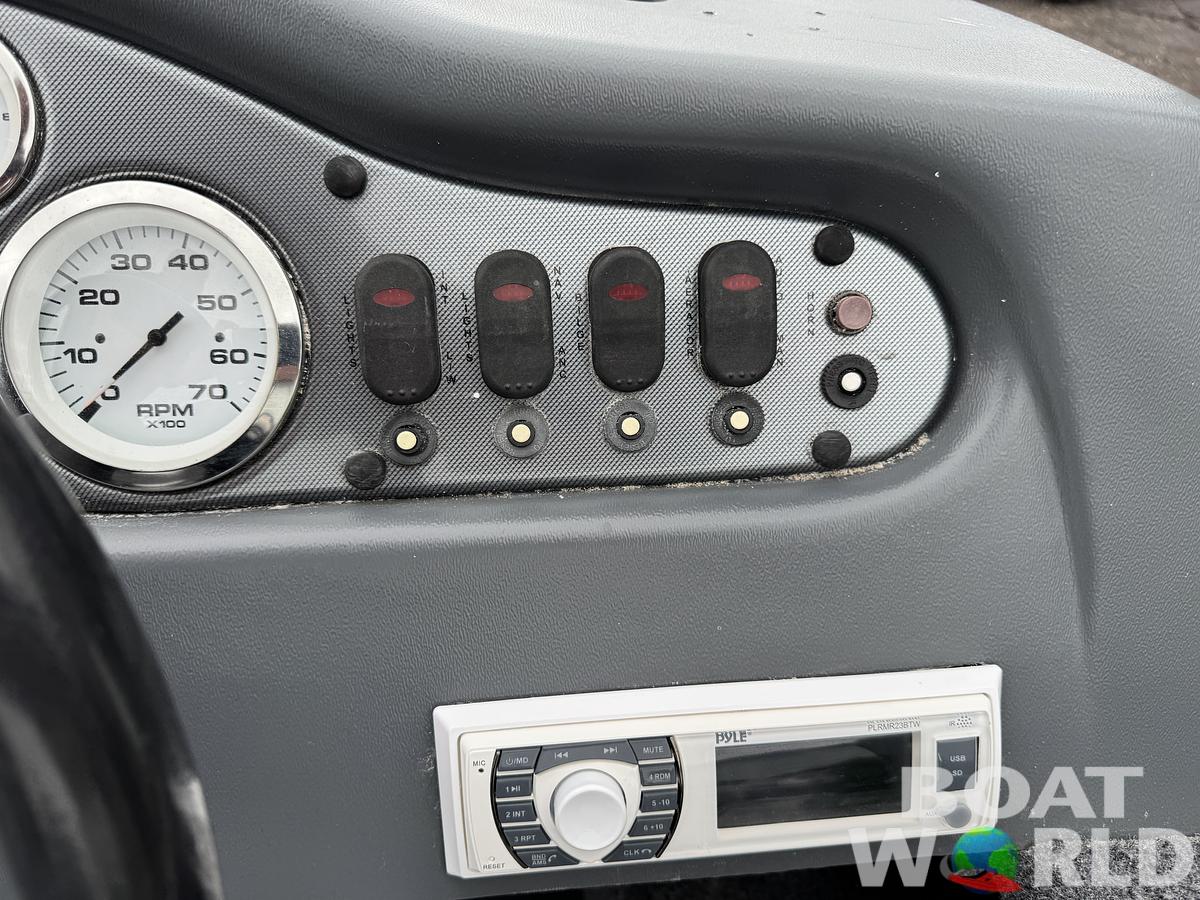 Used 2011 Alumacraft  Classic 165 with 70HP Suzuki Fourstroke EFI