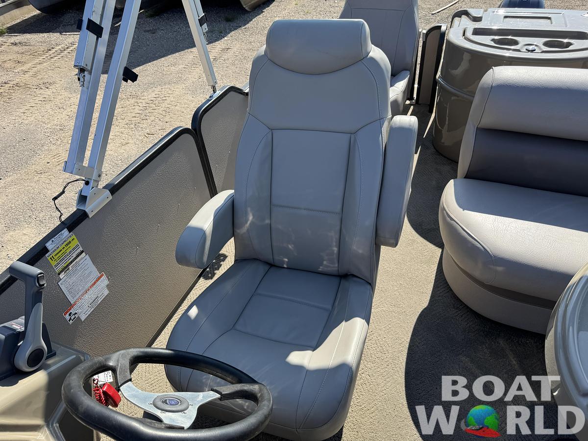 Used 2011 Premier 201 Gemini Fish 'n Cruise Pontoon