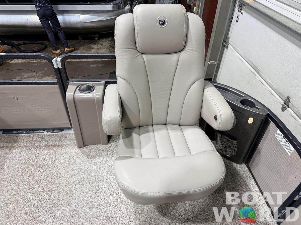 Used 2007 Premier 251 Cast-a-Way Fish & Cruise Pontoon & 115HP Mercury 4Stroke - $19,995