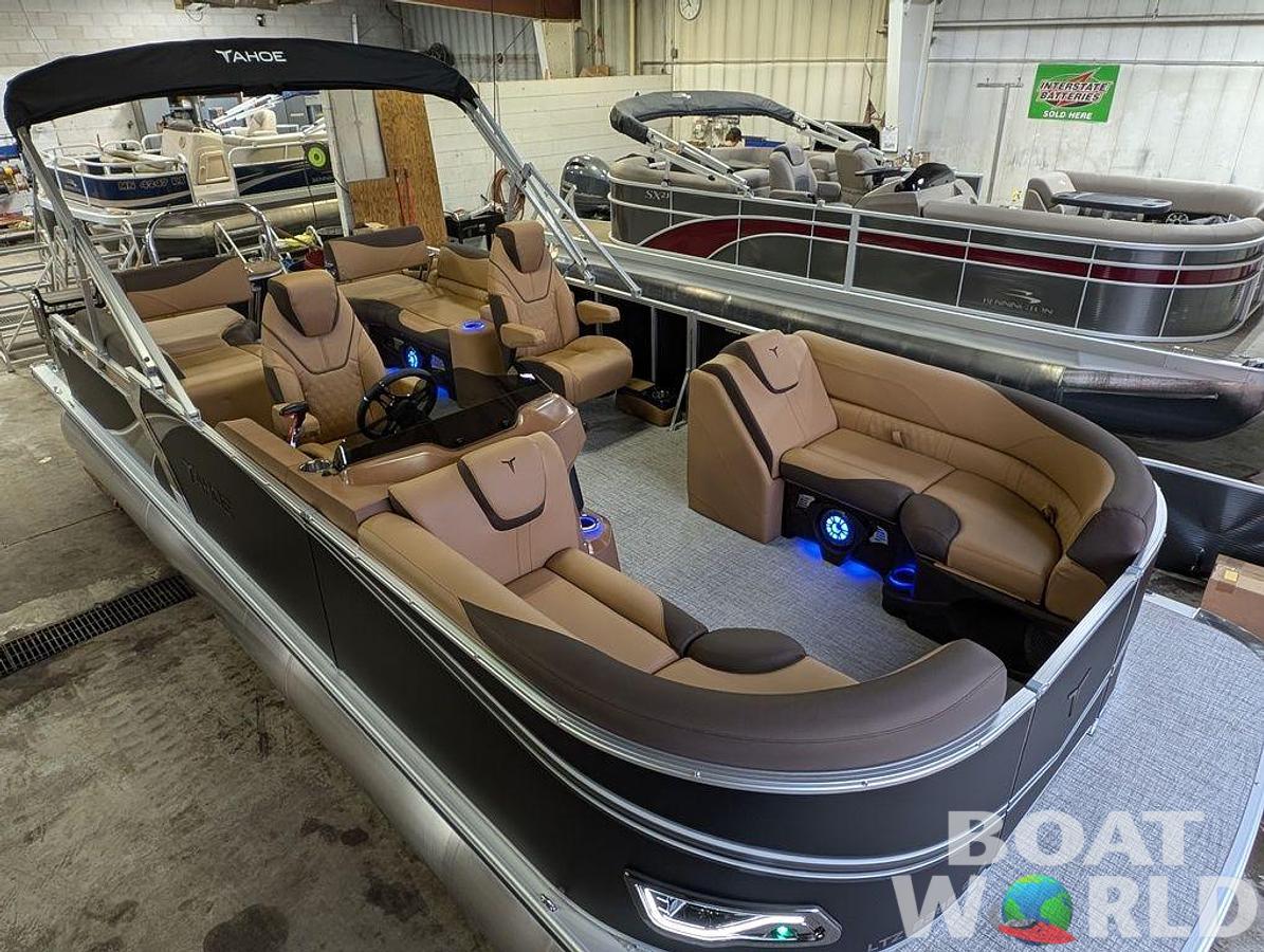 2026 Tahoe LTZ 300HP QLS 2385 Tritoon $69,995