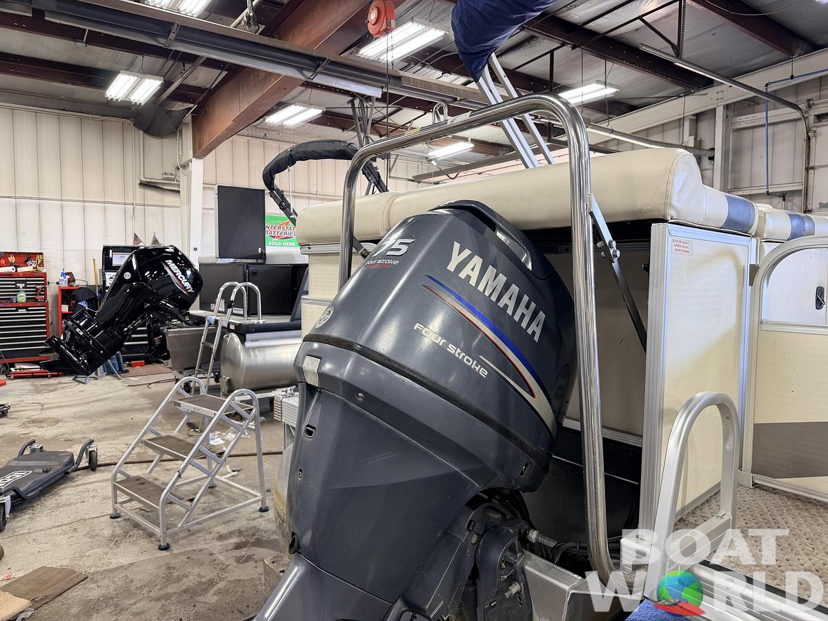 Used 2005 Bennington 2275 RL & 75HP Yamaha 4Stroke - $15,995