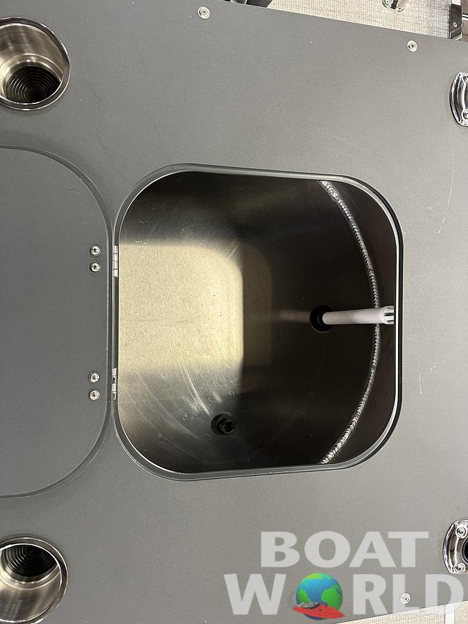 2025 Tahoe Pontoons GEOfish CRF 2585 Tritoon & Honda 4-Stroke EFI