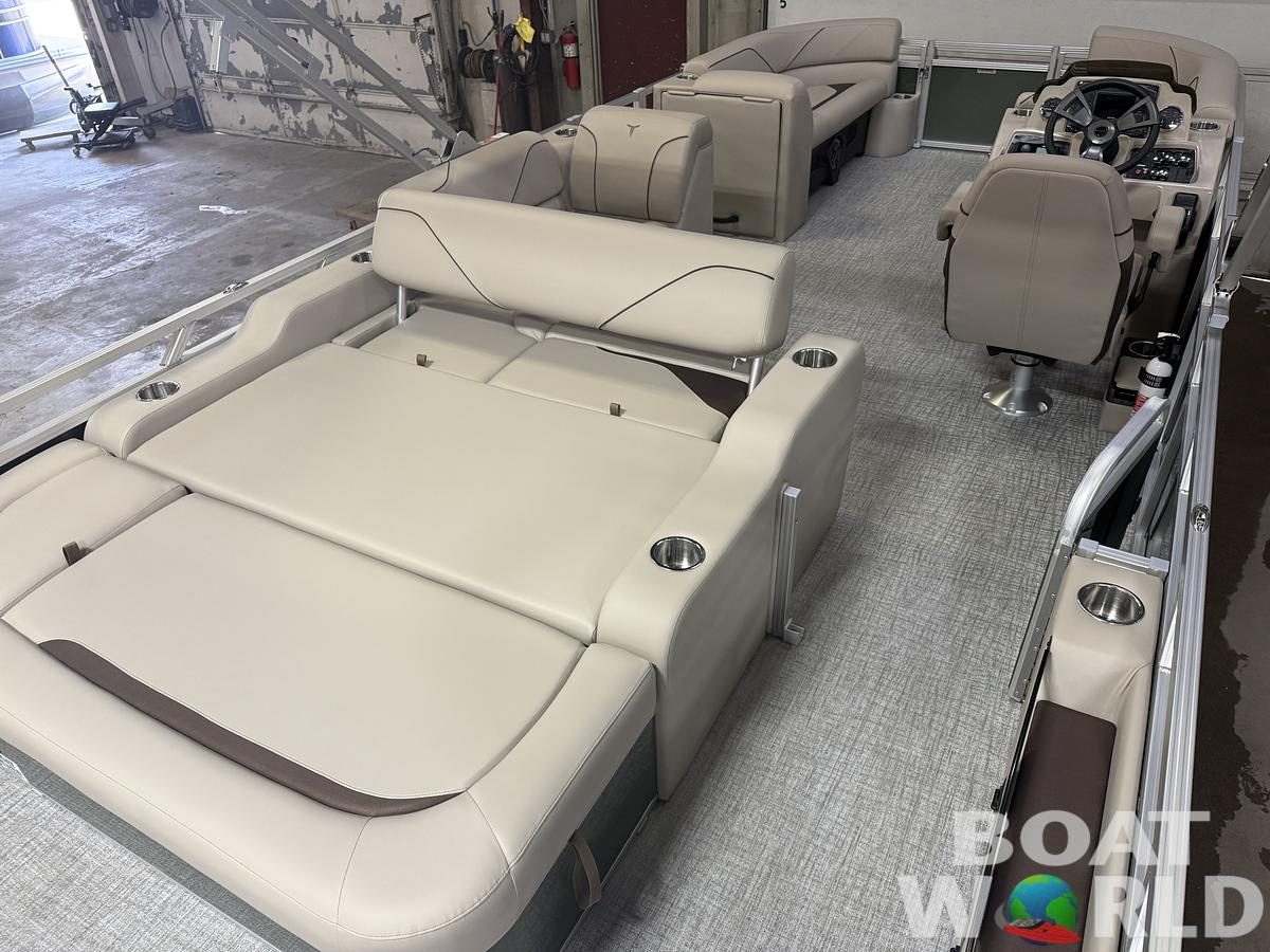 2026 Tahoe Pontoons Sport 2385 Swingback (VRB) & Honda 4-Stroke EFI