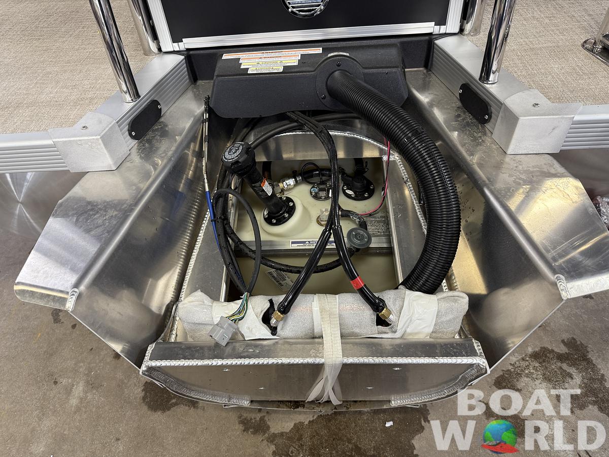 2025 Tahoe Pontoons LTZ 2385 Quad Lounge Shift Flip Tritoon & Honda 4-Stroke EFI