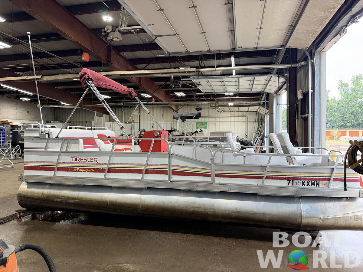 Used 1990 Forester 20 Fish n Cruise -$2,995