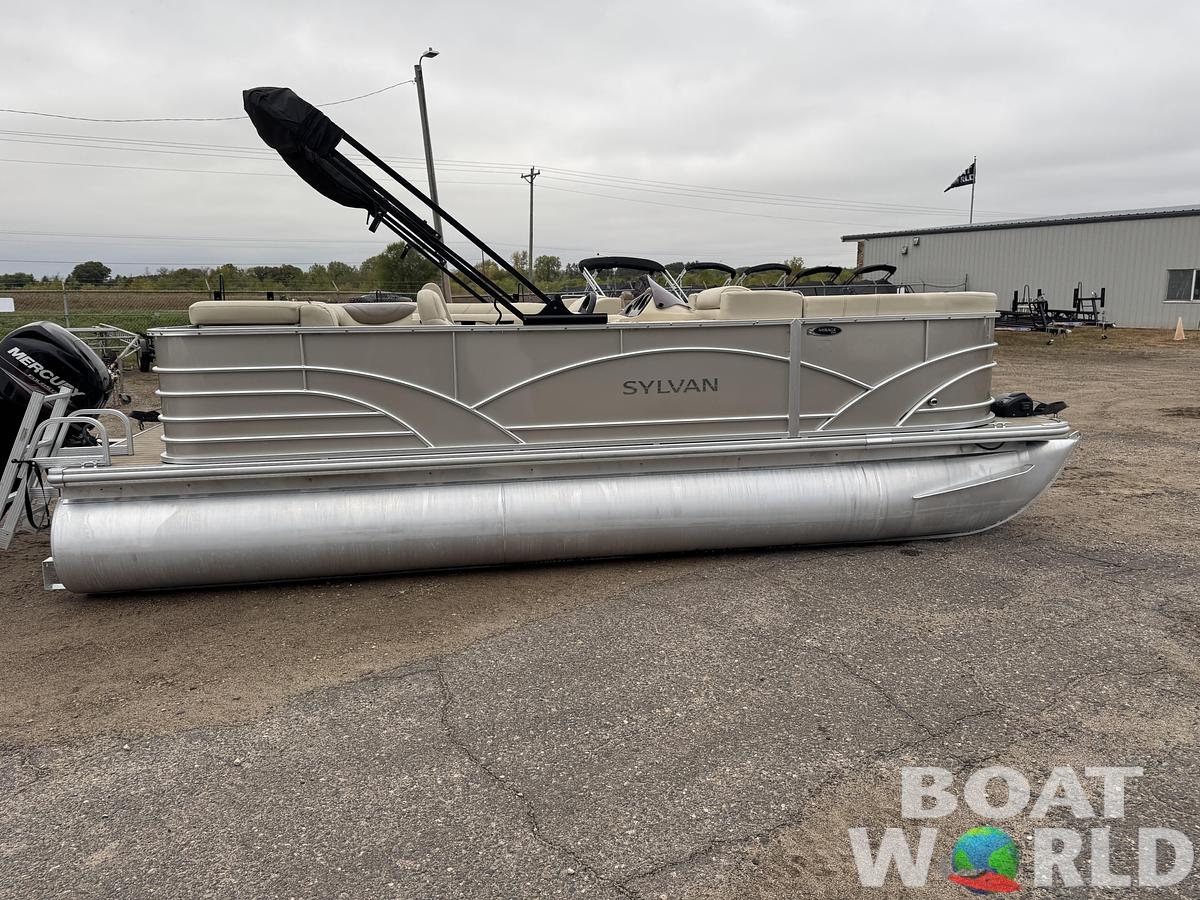 Used 2018 Sylvan Mirage 820 Cruise