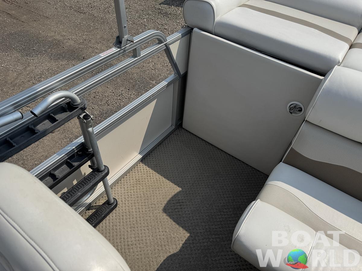 Used 2006 Smokercraft SunChaser 820 Pontoon