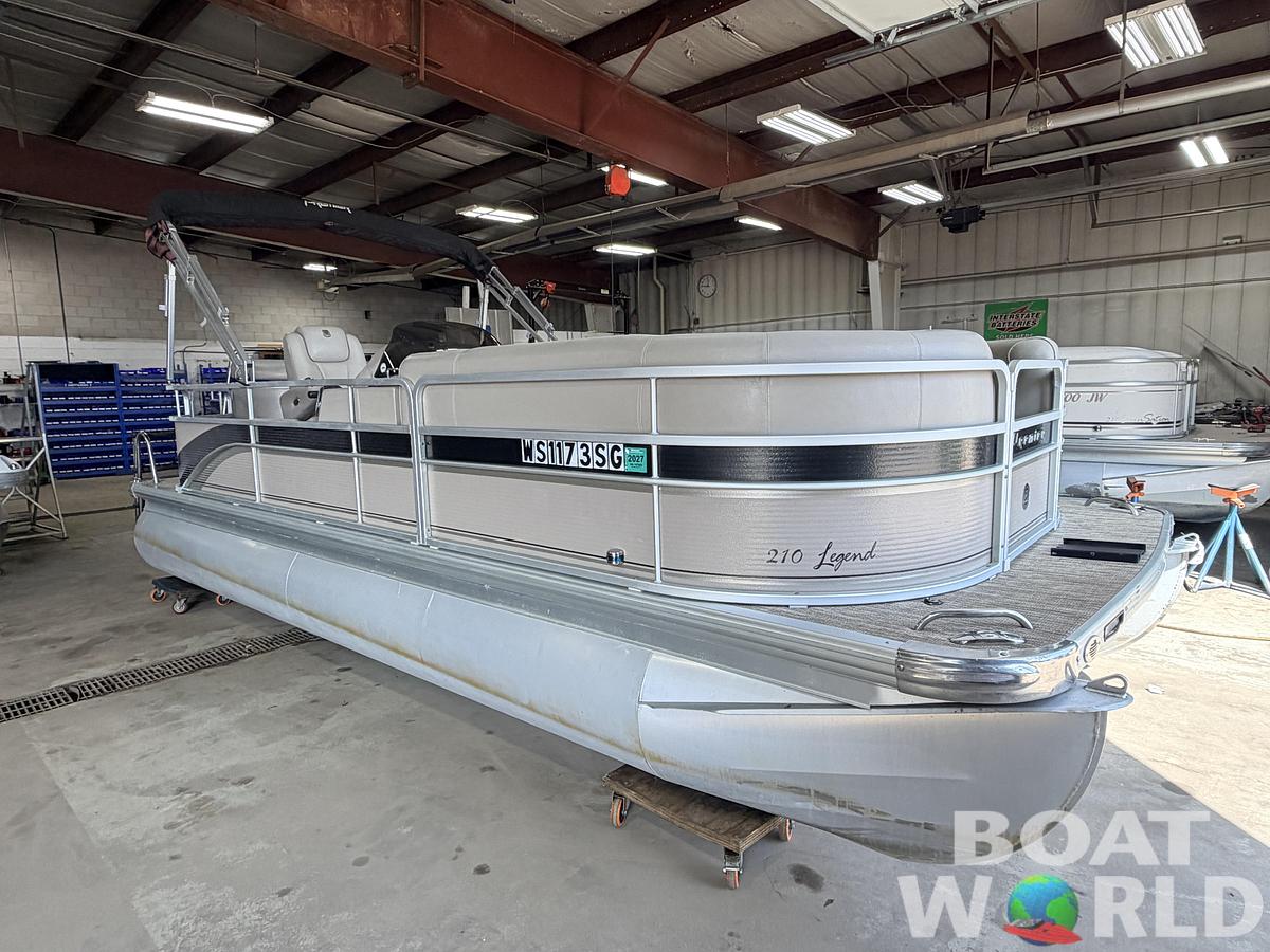 Used 2007 Premier 210 Legend
