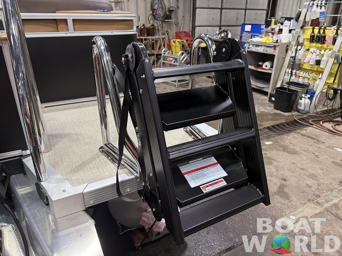 2026 Tahoe Pontoons LTZ 2385 Quad Lounge Tritoon