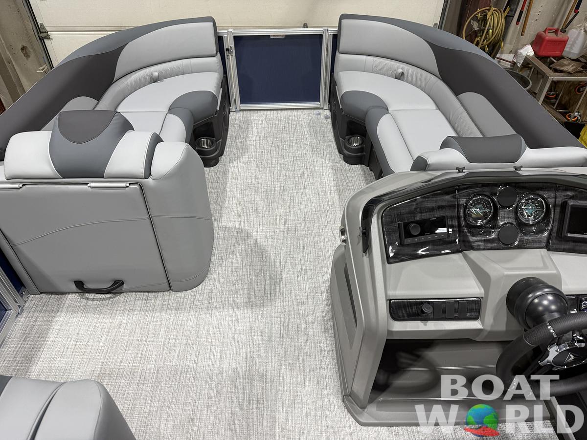 2026 Tahoe LTZ 2385 Swingback (VRB) Pontoon $38995